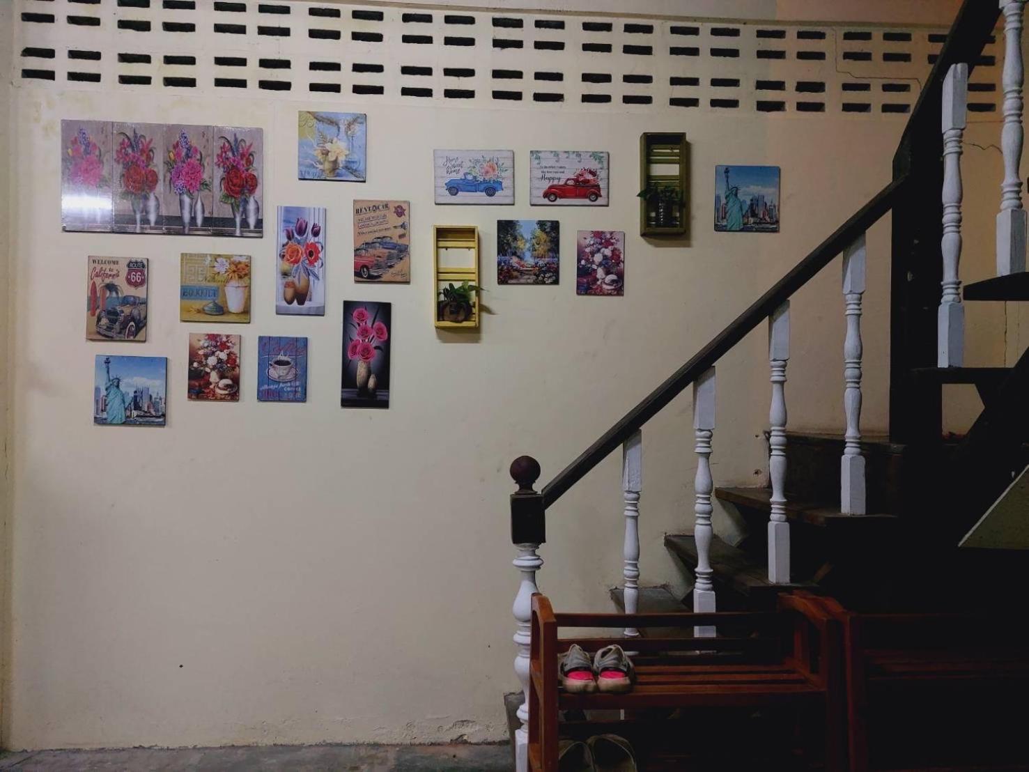 Hostelbed And Retreat Phitsanulok Eksteriør bilde
