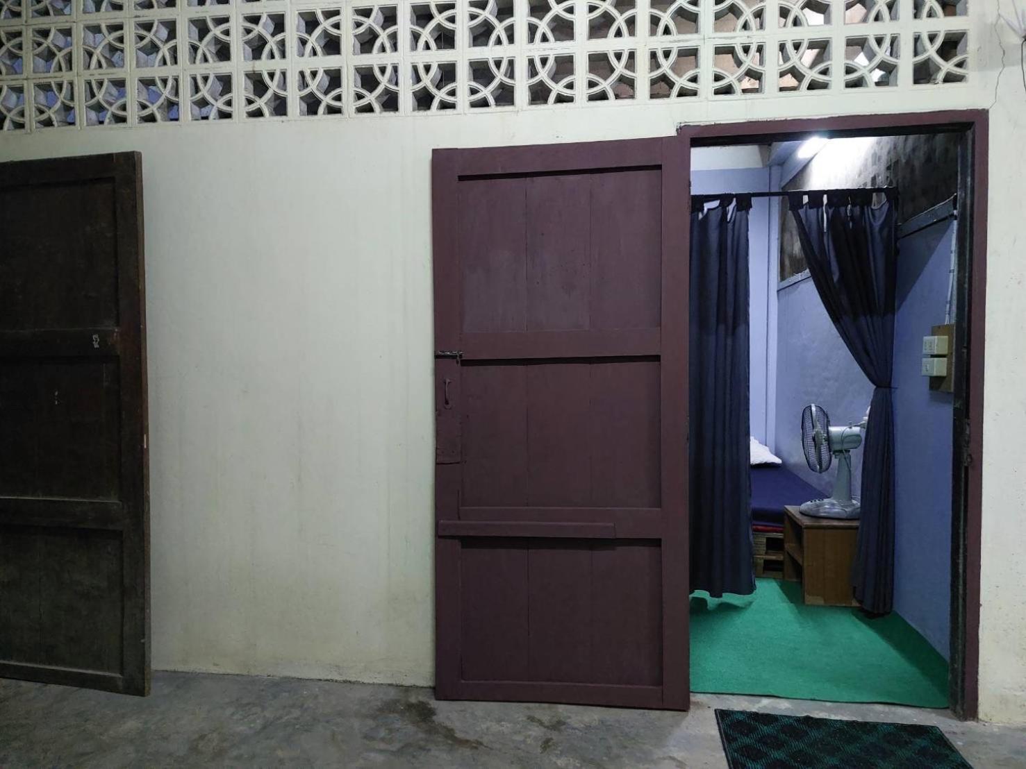 Hostelbed And Retreat Phitsanulok Eksteriør bilde