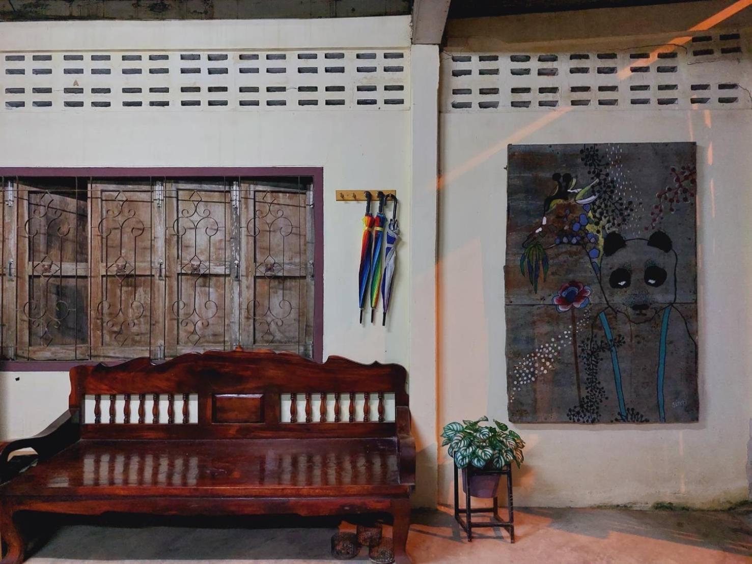Hostelbed And Retreat Phitsanulok Eksteriør bilde