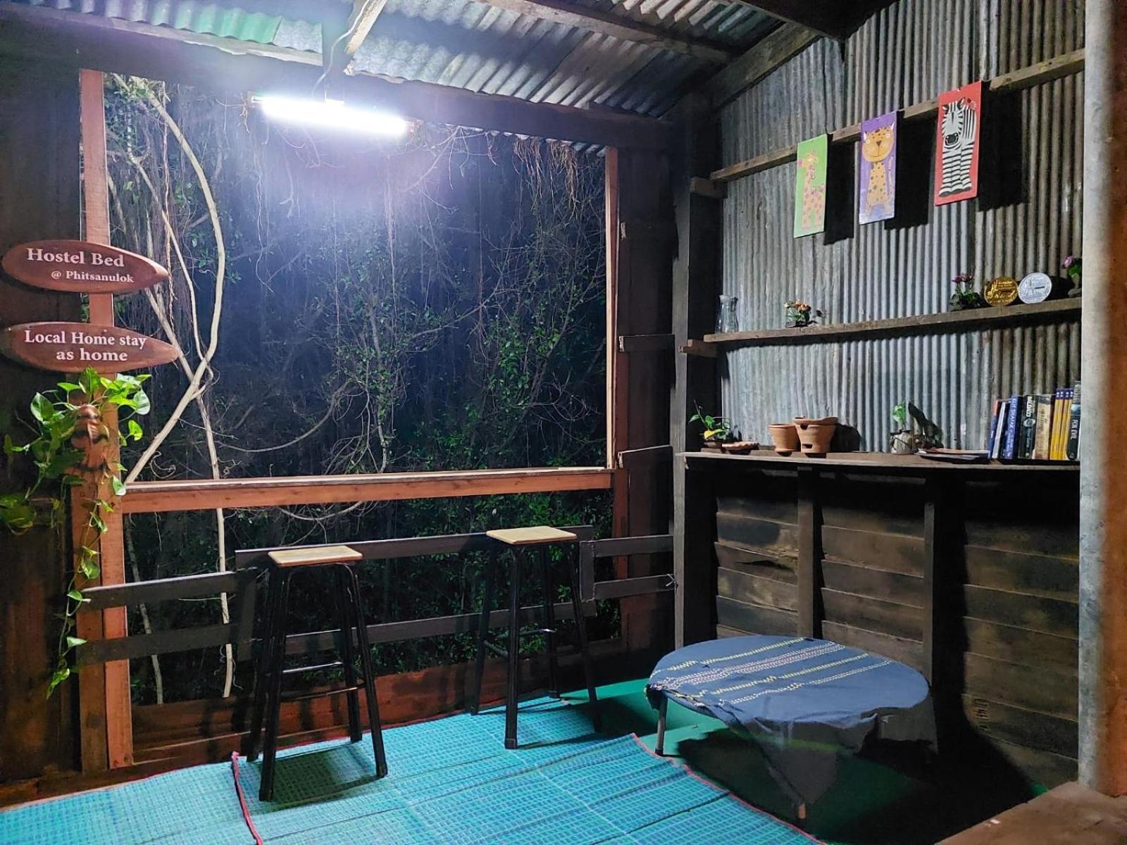 Hostelbed And Retreat Phitsanulok Eksteriør bilde