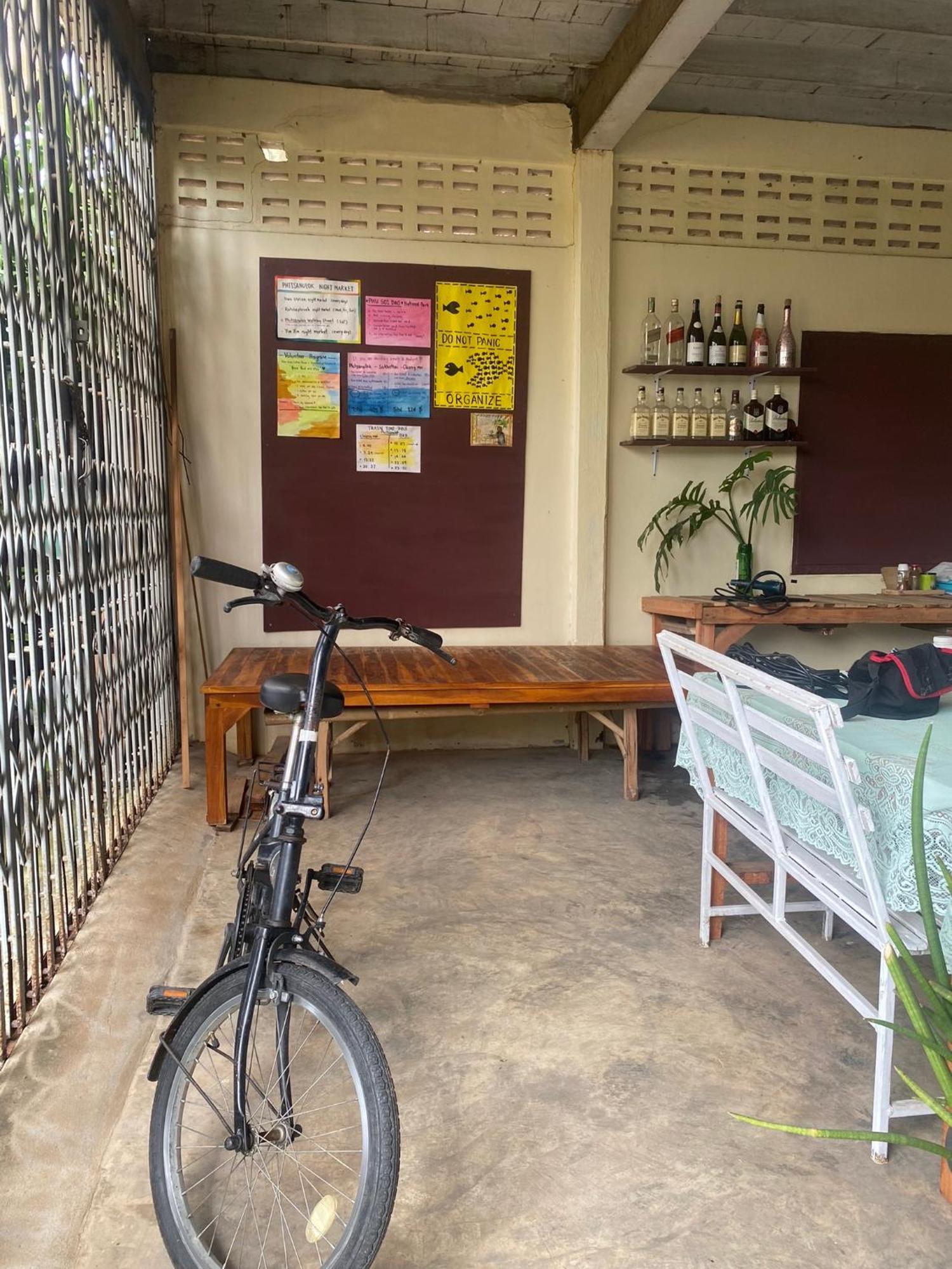 Hostelbed And Retreat Phitsanulok Eksteriør bilde